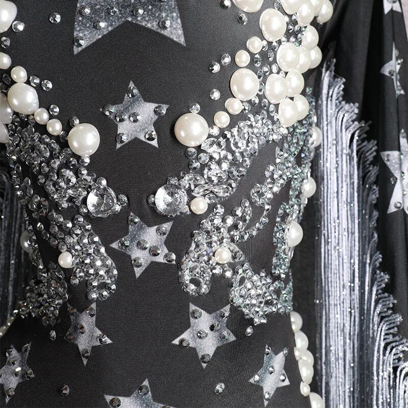 Vestido de Mujer con Flecos Inspirado en el Jazz y Cristales | You·Fest